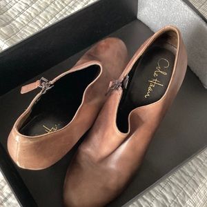 COLE HAHN BROWN LEATHER 4” SPIKE HEEL BOOTIES.